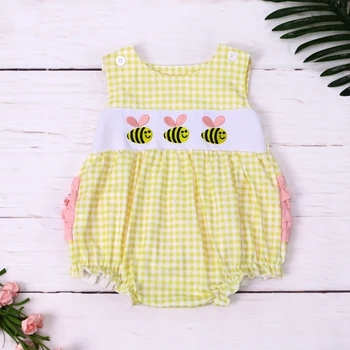 Μόδας Νέα Καλοκαιρινή Μικρό Ιπτάμενο Μανίκι Μωρό Κορίτσι Στολή Γύρω Από Το Λαιμό Μέλισσα Κεντητικής Κομπινεζόν Κίτρινο Πλέγμα Ένα Κομμάτι Ρούχα
